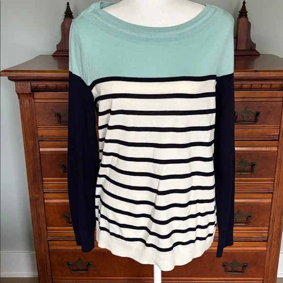 Talbots Colorblock Sweater Navy Blue and Ecru Size M - Picture 3 of 7